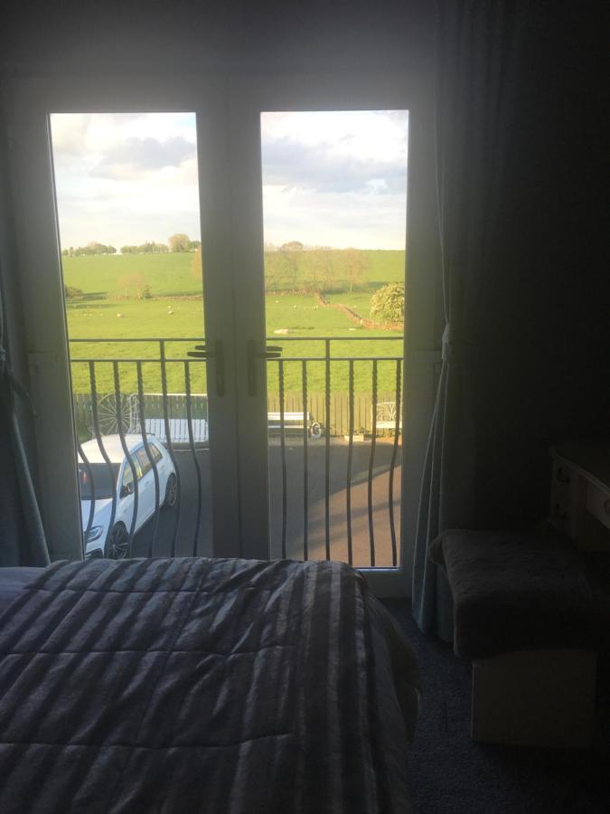Country House And Spa Coleraine Eksteriør billede